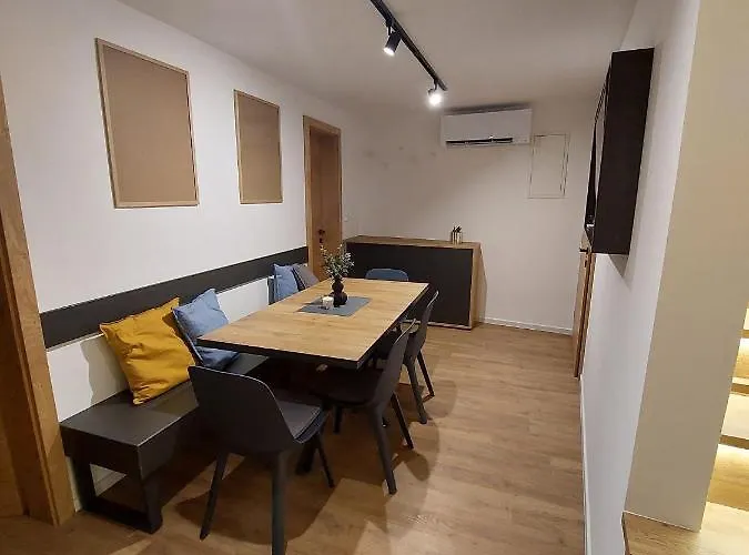 Casa Gray 2 * コペル